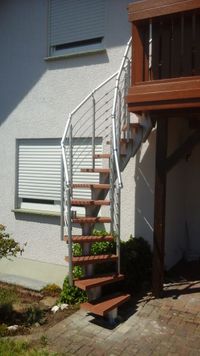 Außentreppe mit Kunststoff Stufen